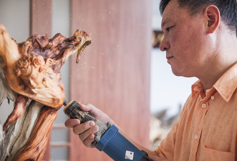 温州华龙雕刻有限公司